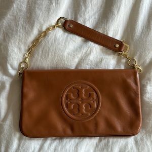Tory Burch handbag. Clutch purse.